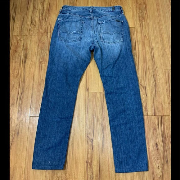 7 For All Mankind Austyn Relaxed Straight Jeans - Picture 3 of 13